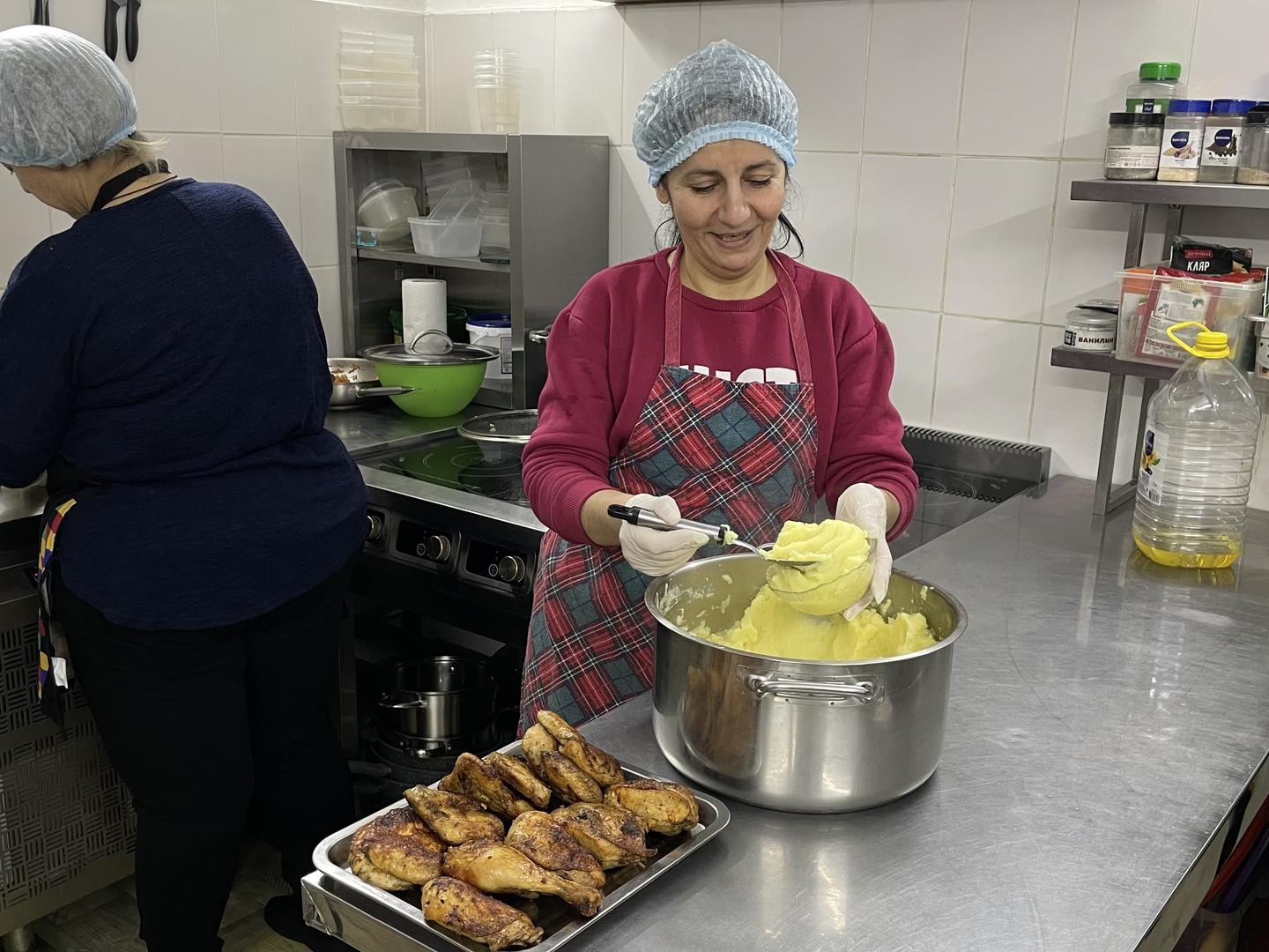 The Foundation needs financial assistance to prepare 1170 meals for elderly individuals in need