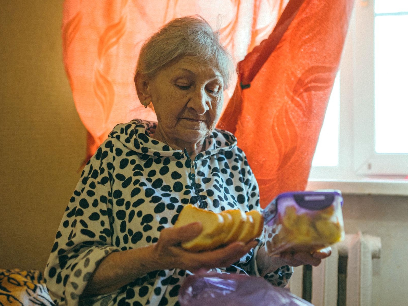 Let's help lonely pensioners with food packages