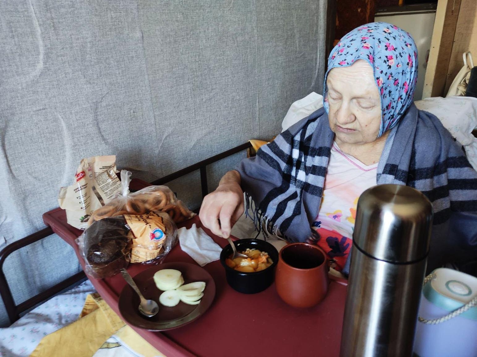 Let's help deliver 260 meals to lonely and weakened elderly people at home