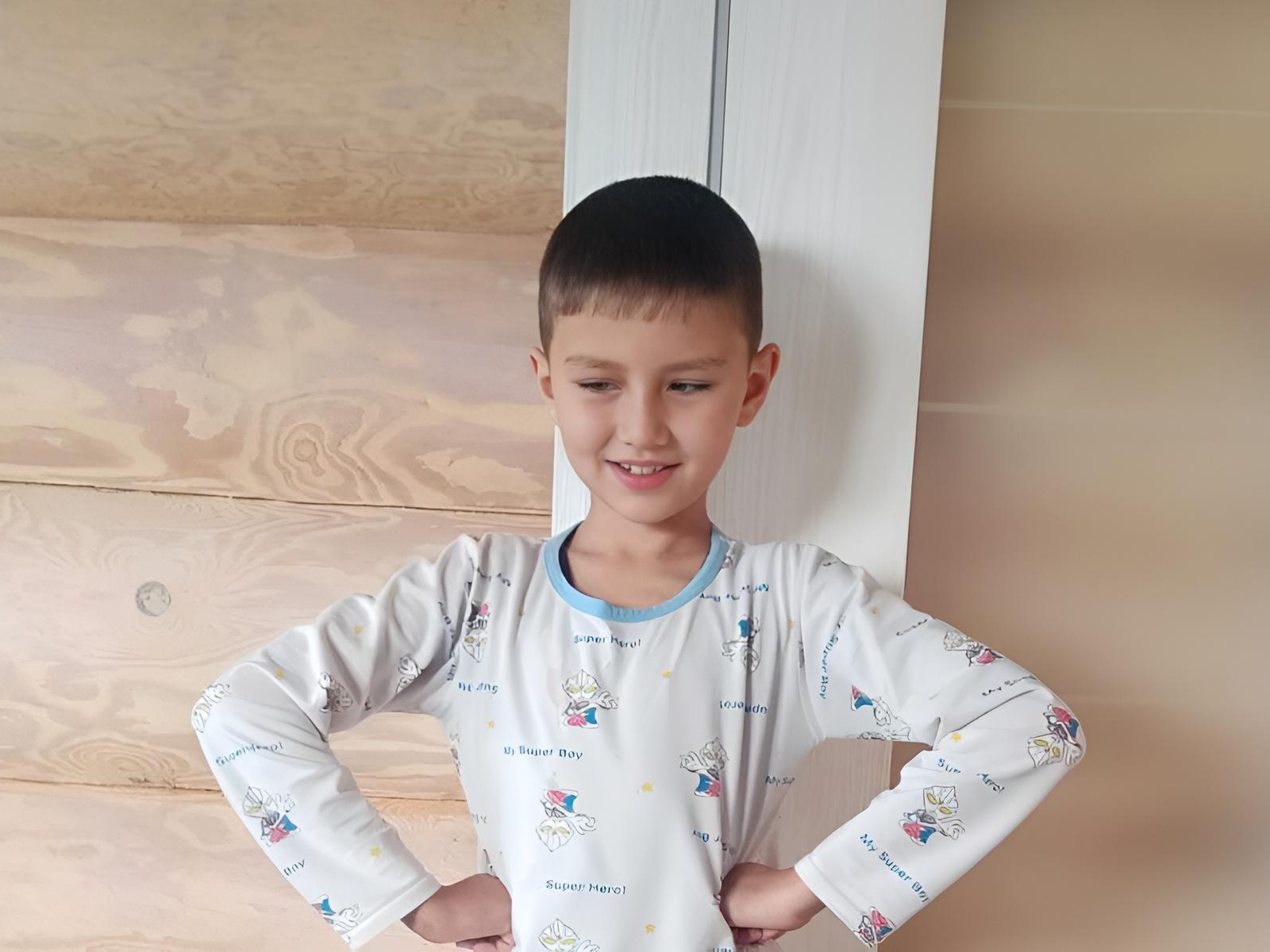 Поможем Давлатбеку сохранить и улучшить зрение!