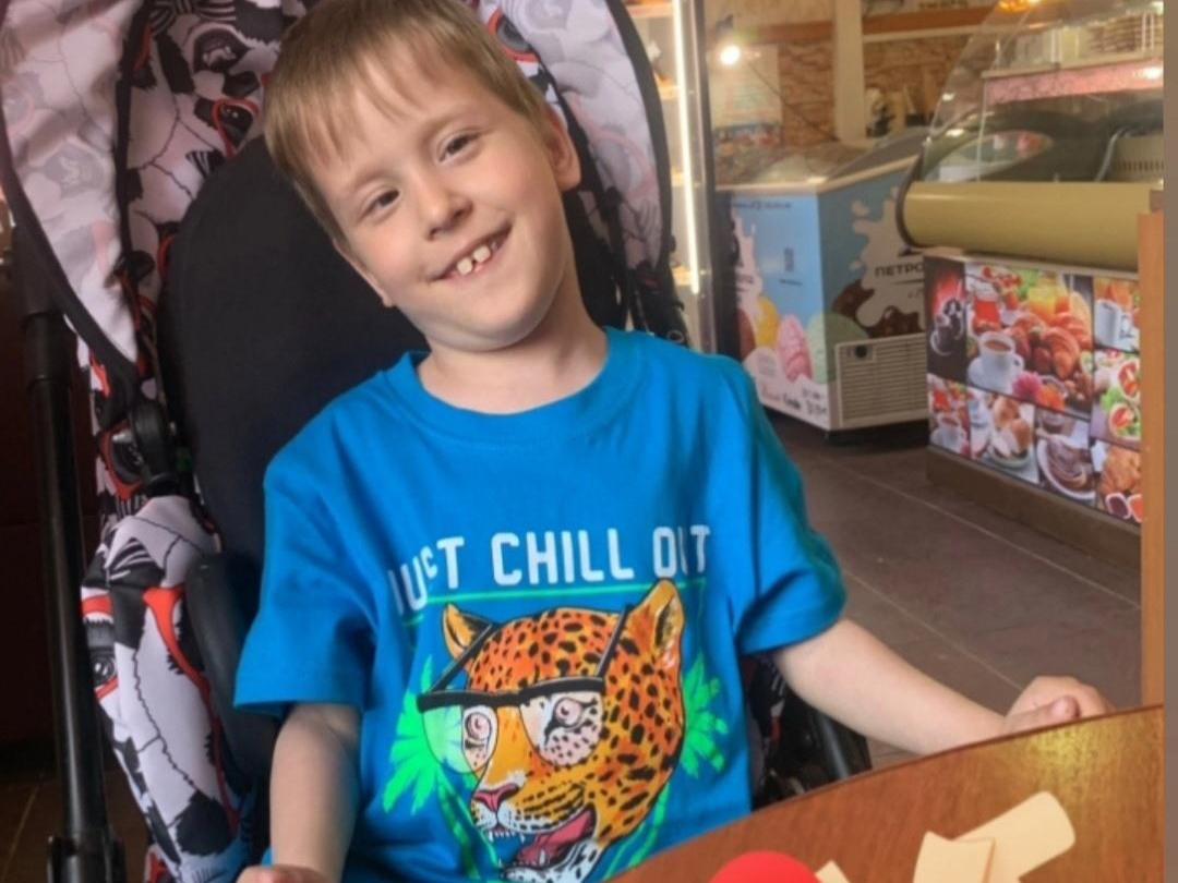 David has cerebral palsy, he needs an active wheelchair to move around on his own