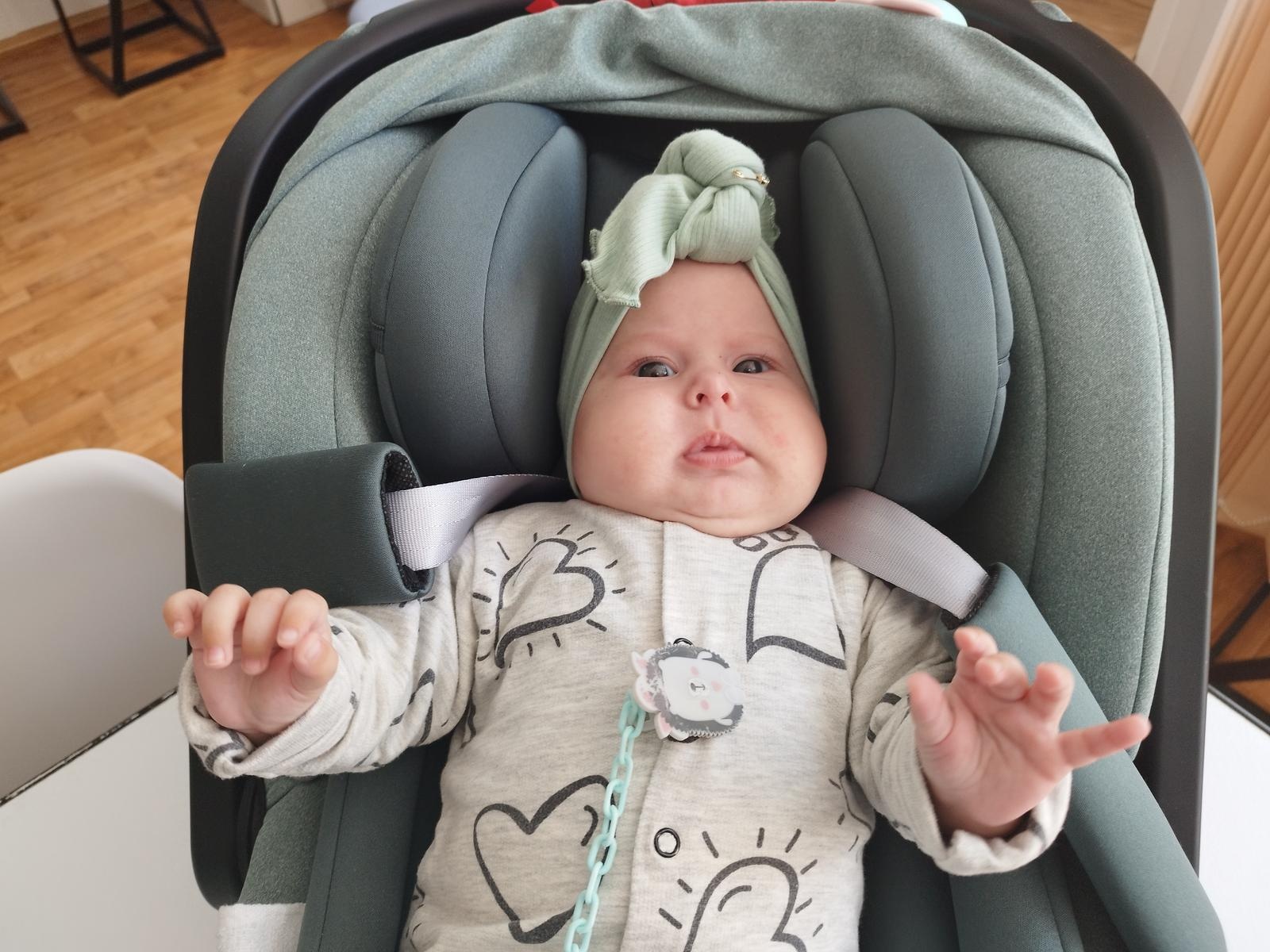 Agata has a genetic disease, we will help you purchase special therapeutic food for her