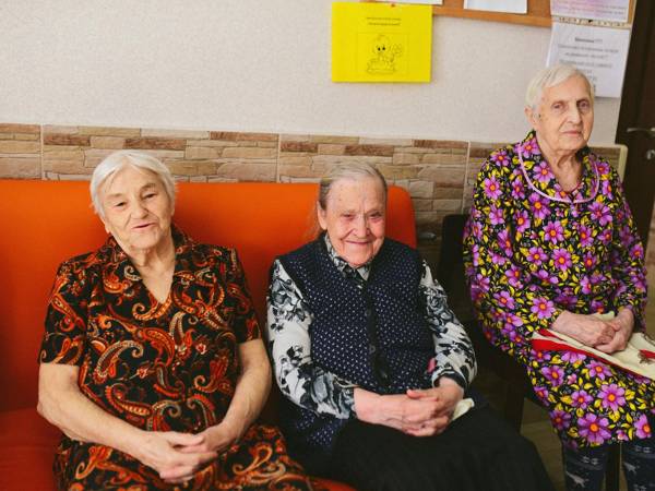 Поможем бабушкам и дедушкам получить новые очки!