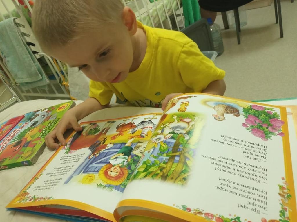 Vanya got donor kidney. He is still staying in hospital and needs a nanny