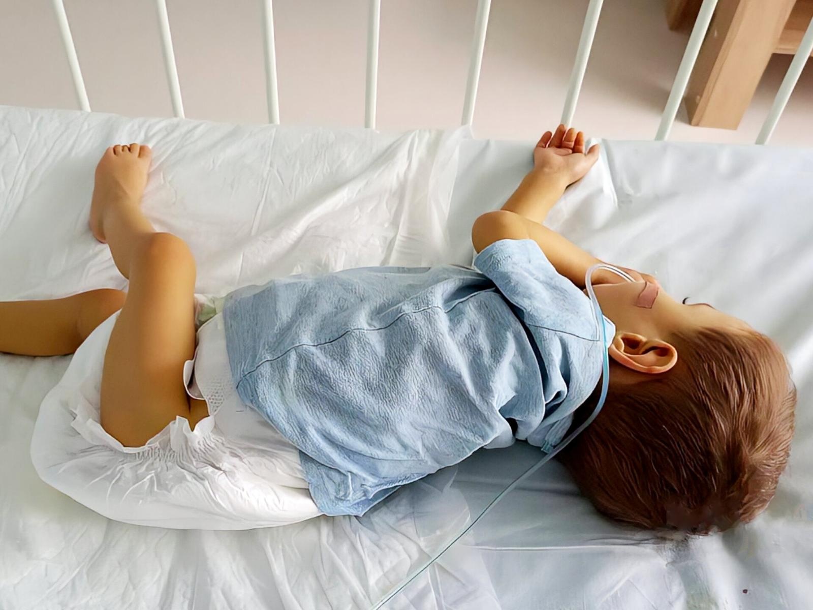 Kostya is an orphan with a serious diagnosis. He and other children need the care of a nanny in hospitals