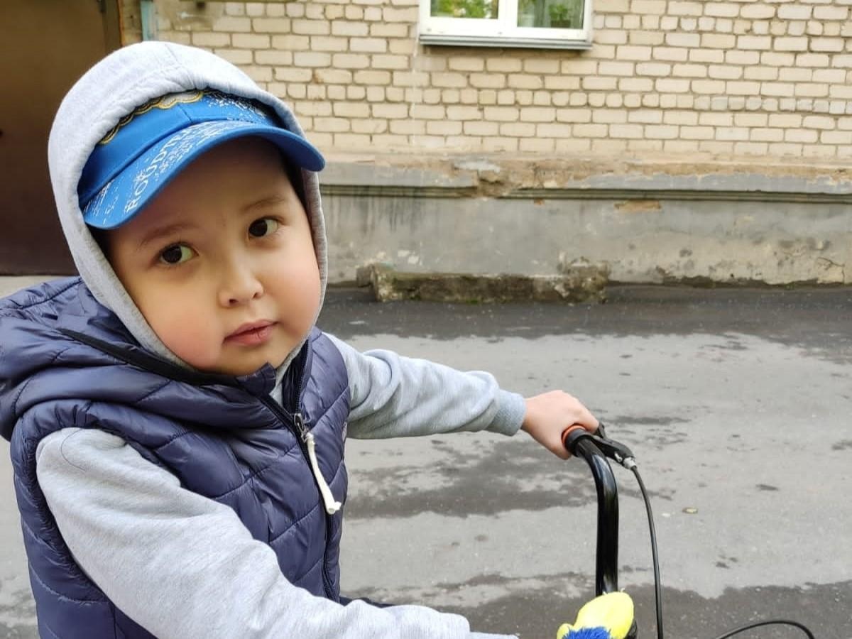Amir has undergone liver transplantation twice - he needs to go to Moscow for examination