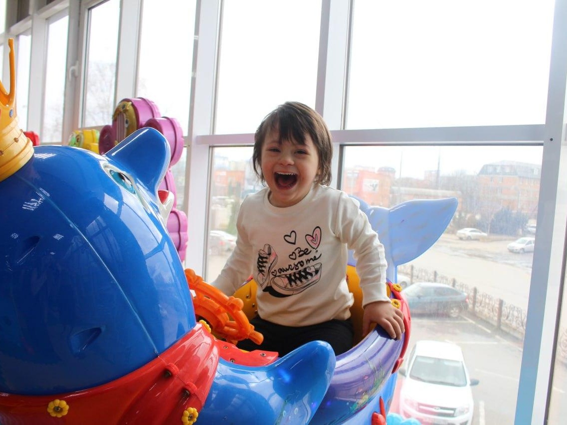 Help organize an event for children with disabilities and from large low-income families in honor of the bright holiday