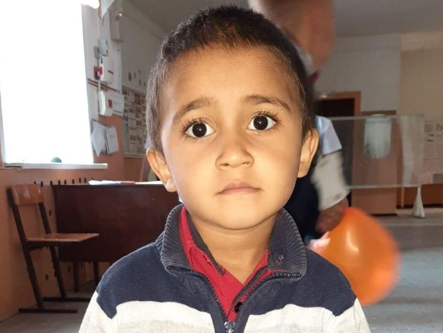 Elnur needs medication to recover from a bone marrow transplant
