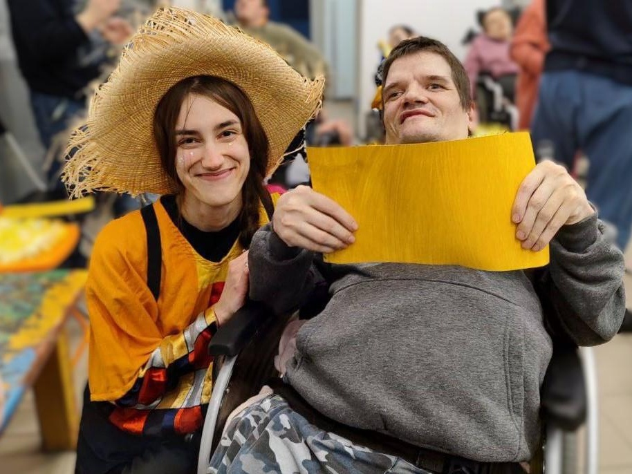 Kolya has a severe disability. He needs the help of a social supervisor!