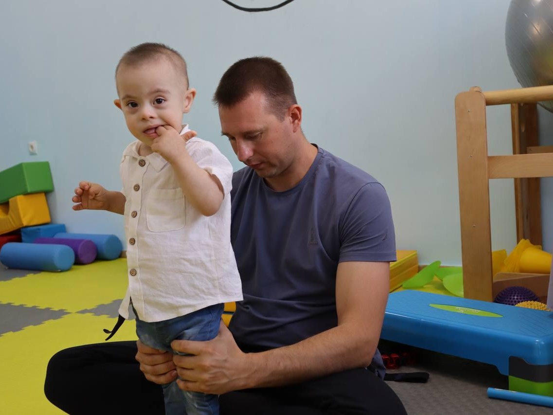 7 children with cerebral palsy need bobat therapy classes.