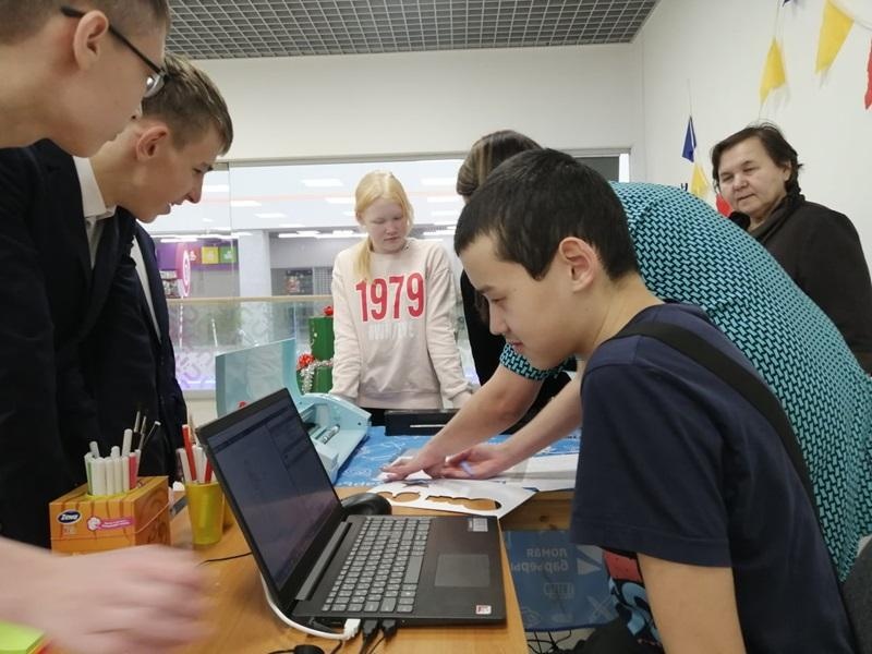 Special children need a laptop trainer for their classes