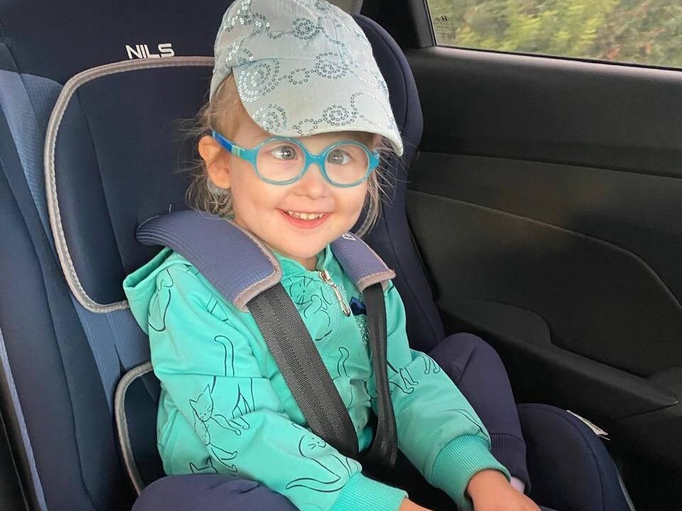 Help three young children from large families get rid of strabismus!