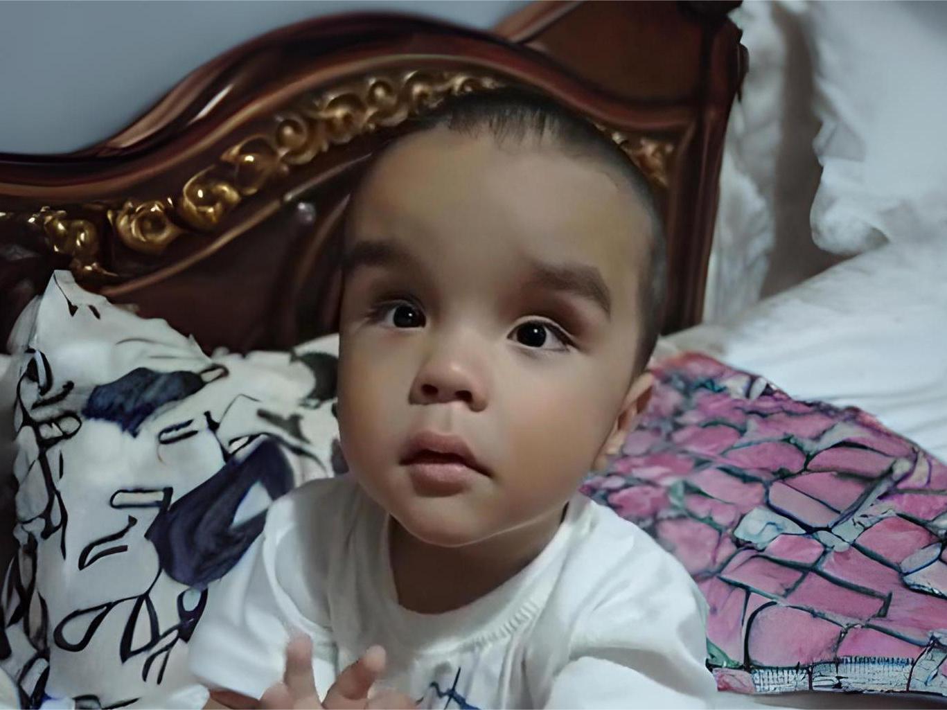 Little Muhammad can't see anything, he needs surgery!