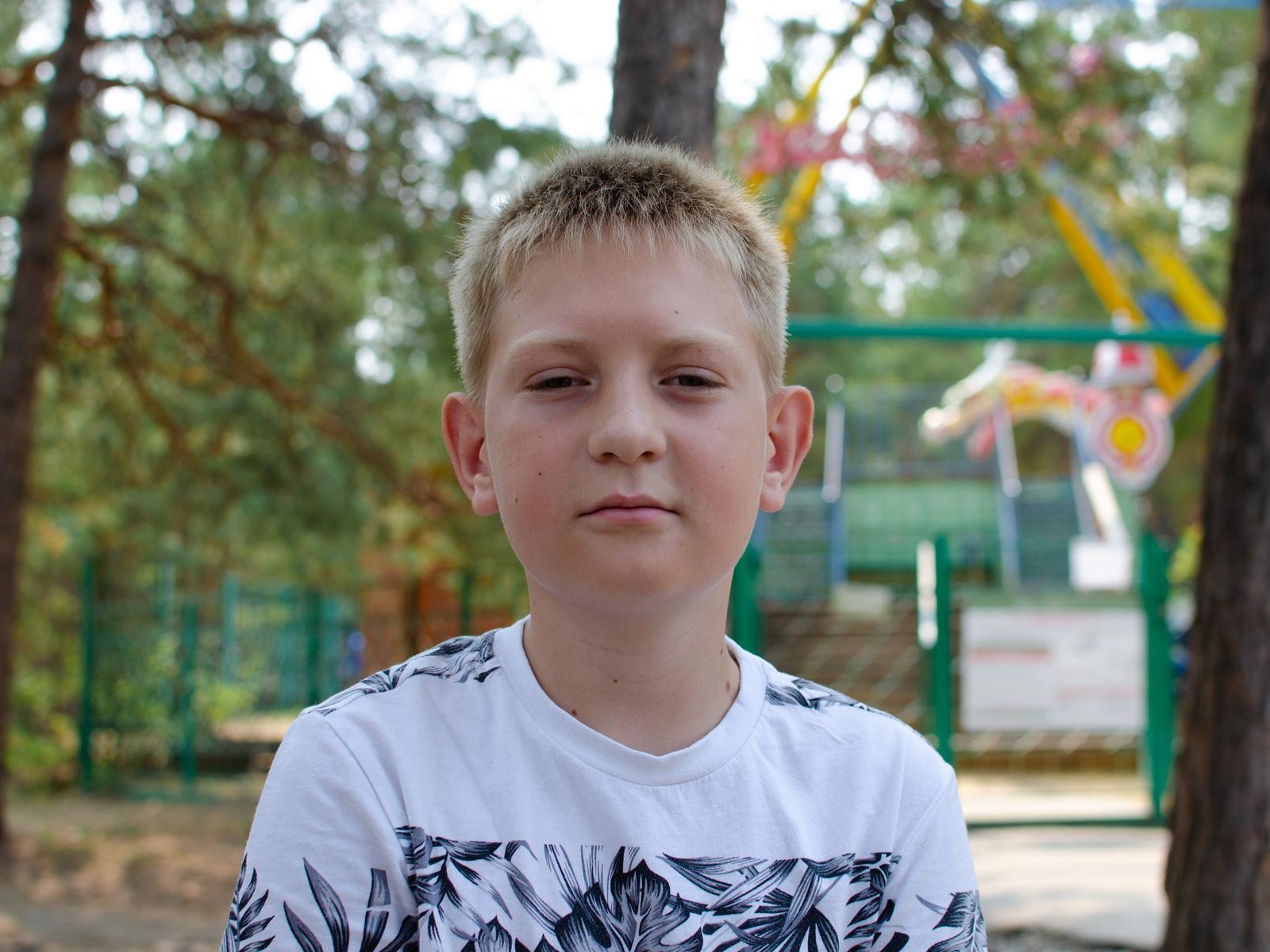 Damir has cystic fibrosis and needs a powerful inhaler