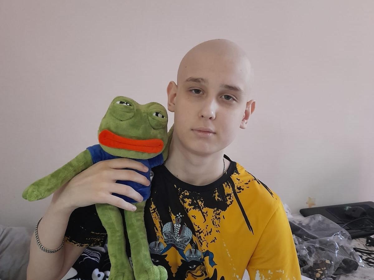 Dima needs an expensive drug to fight cancer!