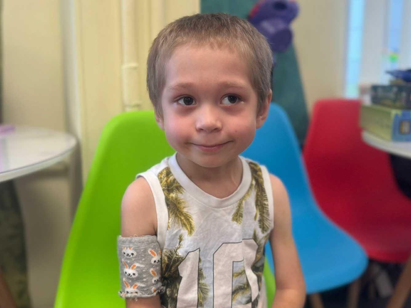 6 онкобольных детей нуждаются в специальном лекарстве, чтобы продолжить лечение от рака!