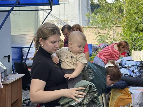 Продукты для семей из Курской области, оставшихся без крова