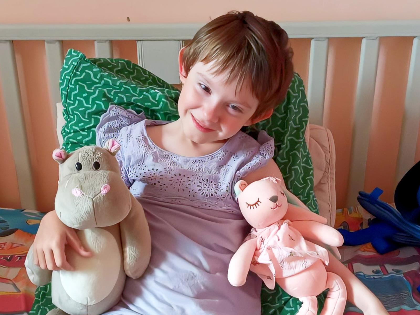 Vera is an orphan. She needs to be accompanied by a babysitter during rehabilitation after surgery