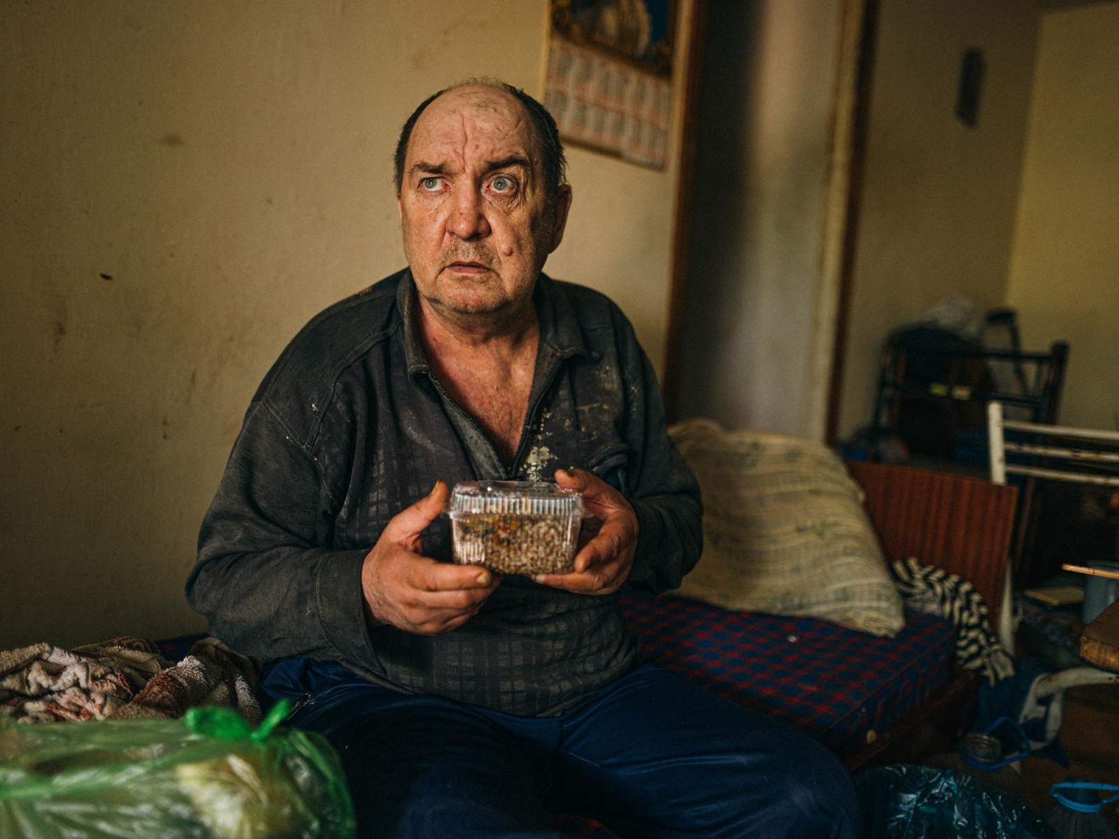 Поможем обеспечить продуктами нуждающихся пожилых людей