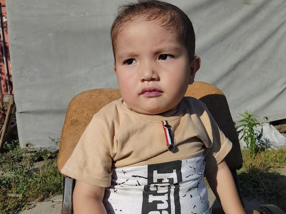 Dzhanibek has a complex heart defect. He needs an emergency operation!