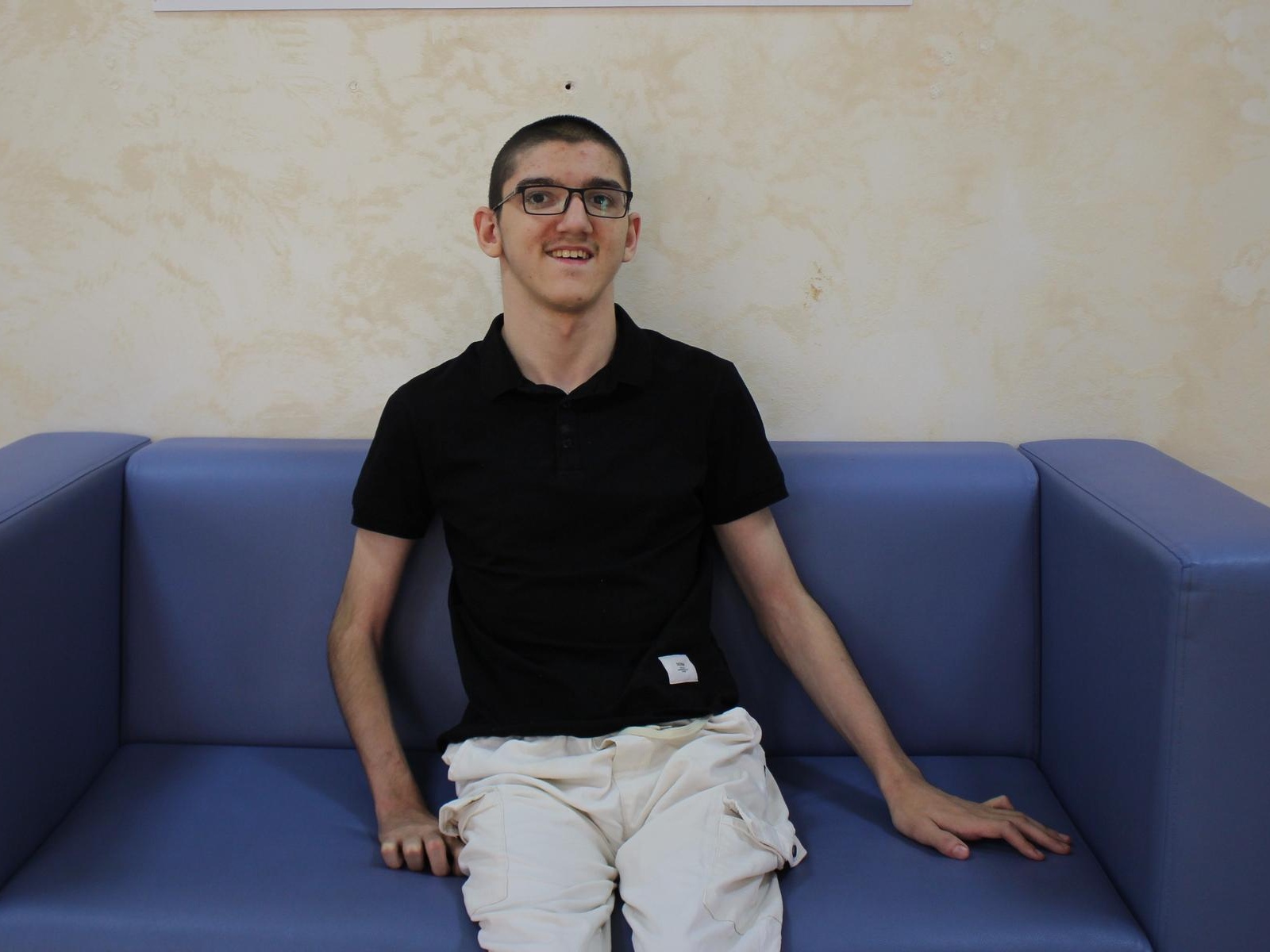 Help Abdul-Nasyr with travelling expenses and accommodation during his treatment in Moscow!