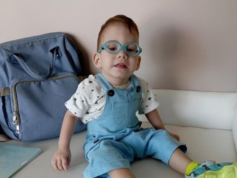 Egor needs rehab to learn to walk!
