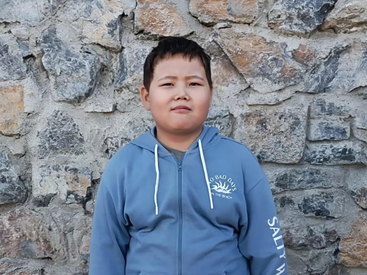Tikhon has a blood disease. He needs special medicine before a bone marrow transplant