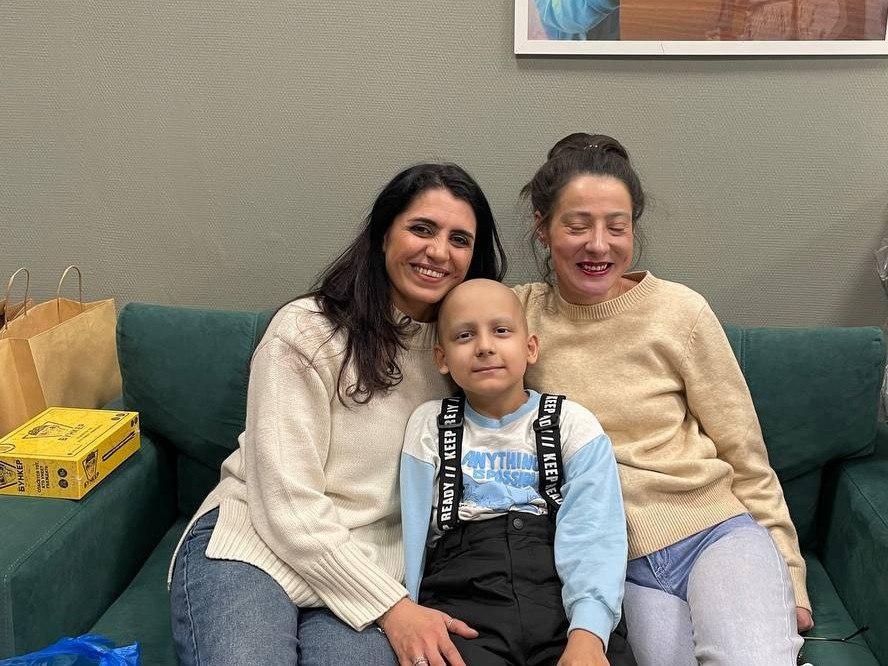 Help the Life Foundation work and support patients!