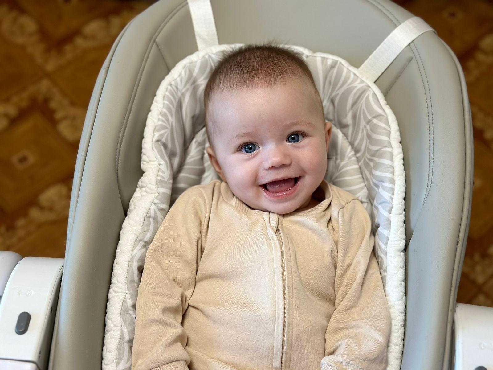Olivia has short bowel syndrome and needs medications for intravenous nutrition in order to grow