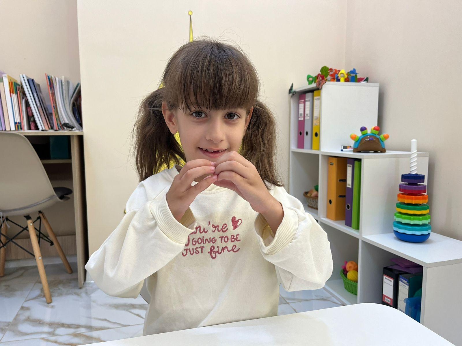 Фатиме необходим курс реабилитации, чтобы научиться говорить