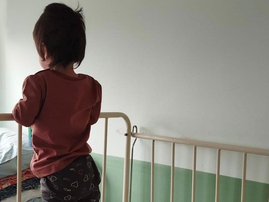 Asiyat is an orphan, and she has heart problems. She and other children need the care of a nanny in the hospital