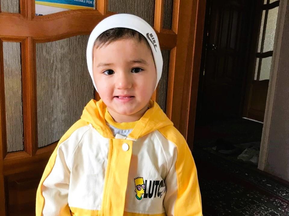 Nurullo's retinoblastoma needs treatment.