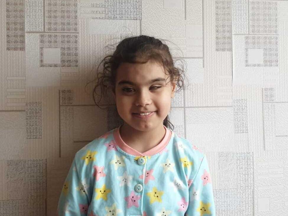 Shikhirizada needs an end-to-end corneal plasty to restore her sight!