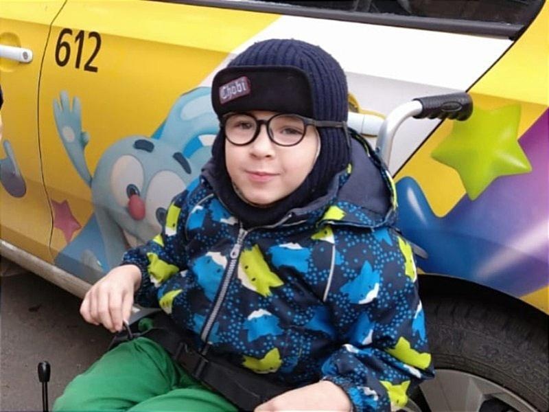 Slava has cerebral palsy, he needs special devices on his legs to walk!