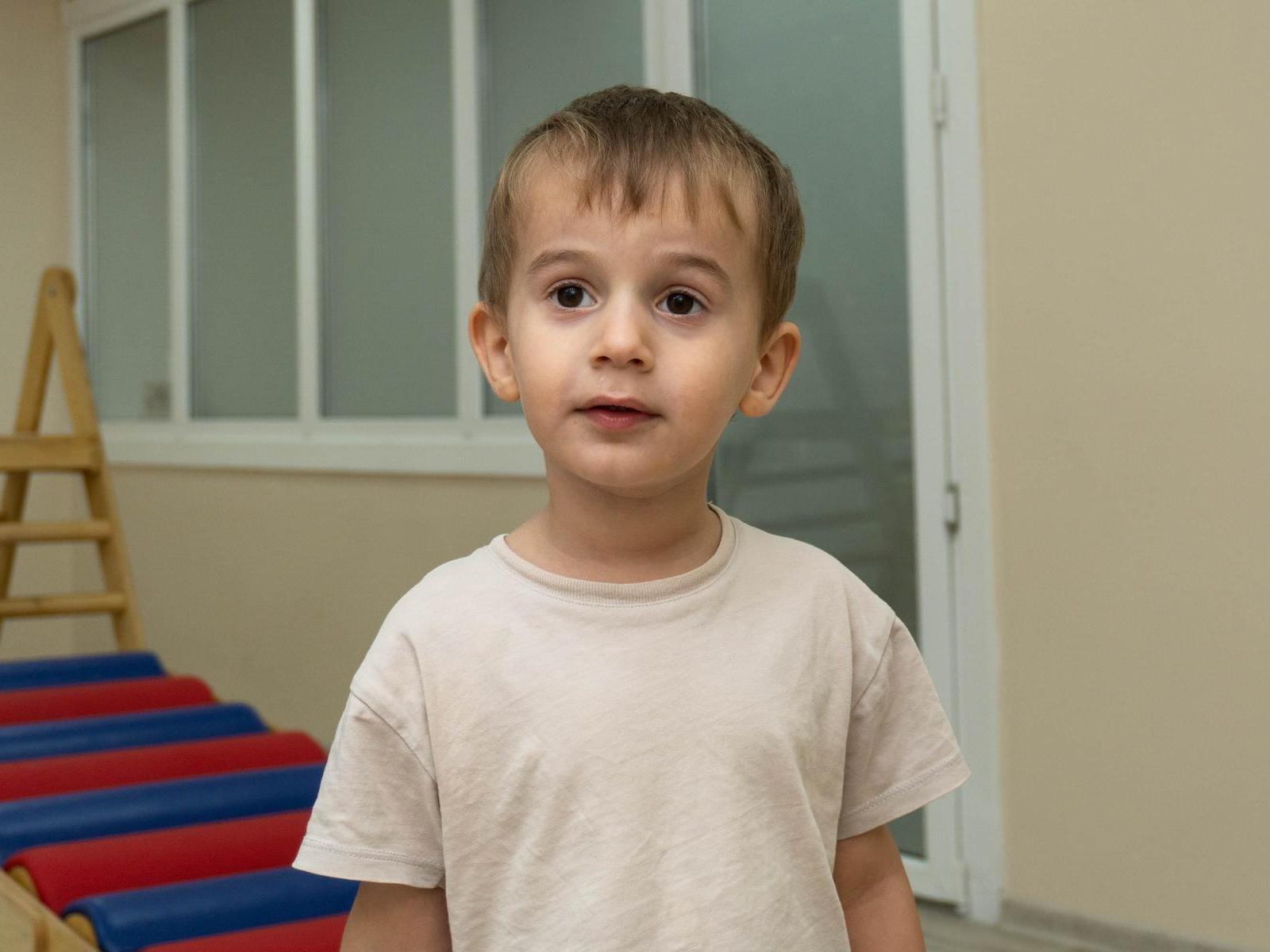 Abdullah needs an autism correction course to develop communication skills!