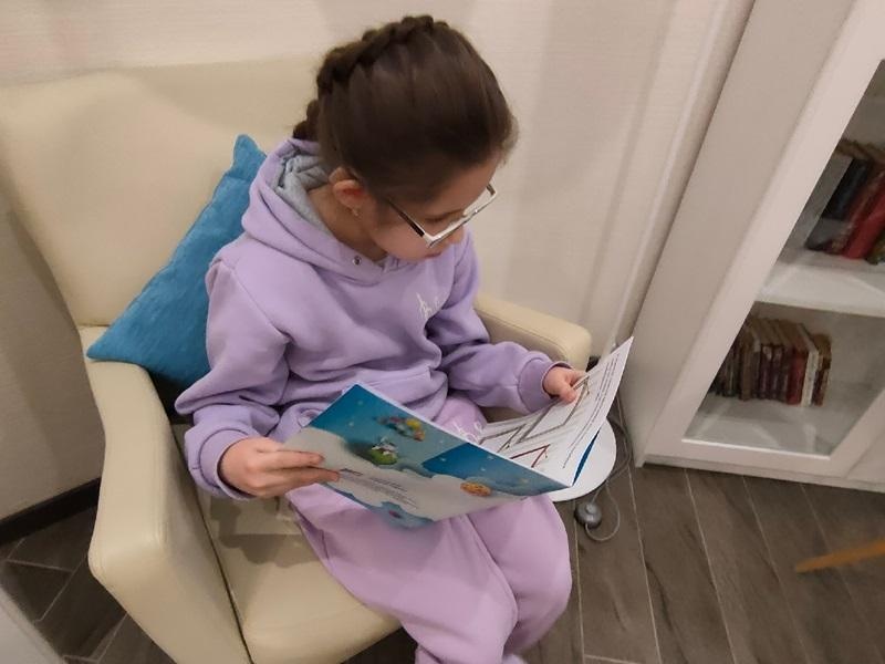 We will give books to 25 disabled children for participating in a new project of our Center