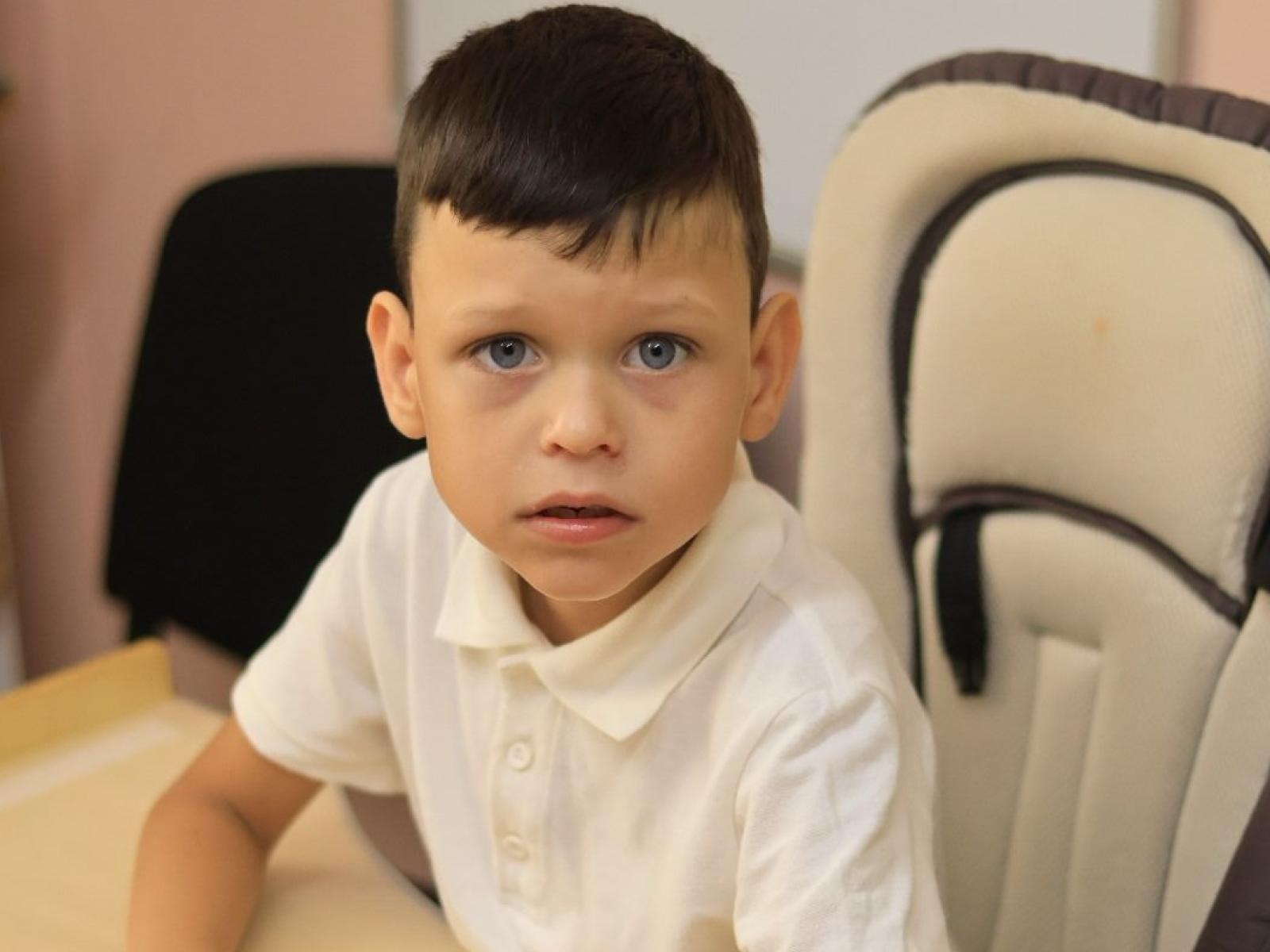 Yaroslav and 2 other students diagnosed with cerebral palsy need help purchasing treadmills to consolidate their rehabilitation results!