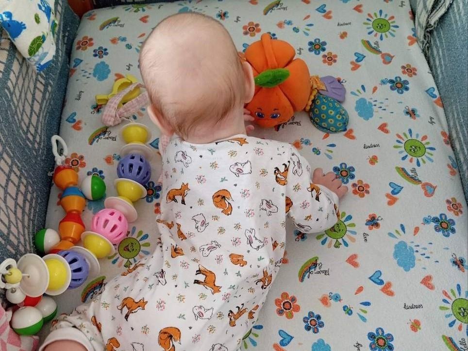 Марина – сирота, девочке необходима помощь няни на время пребывания в больнице!
