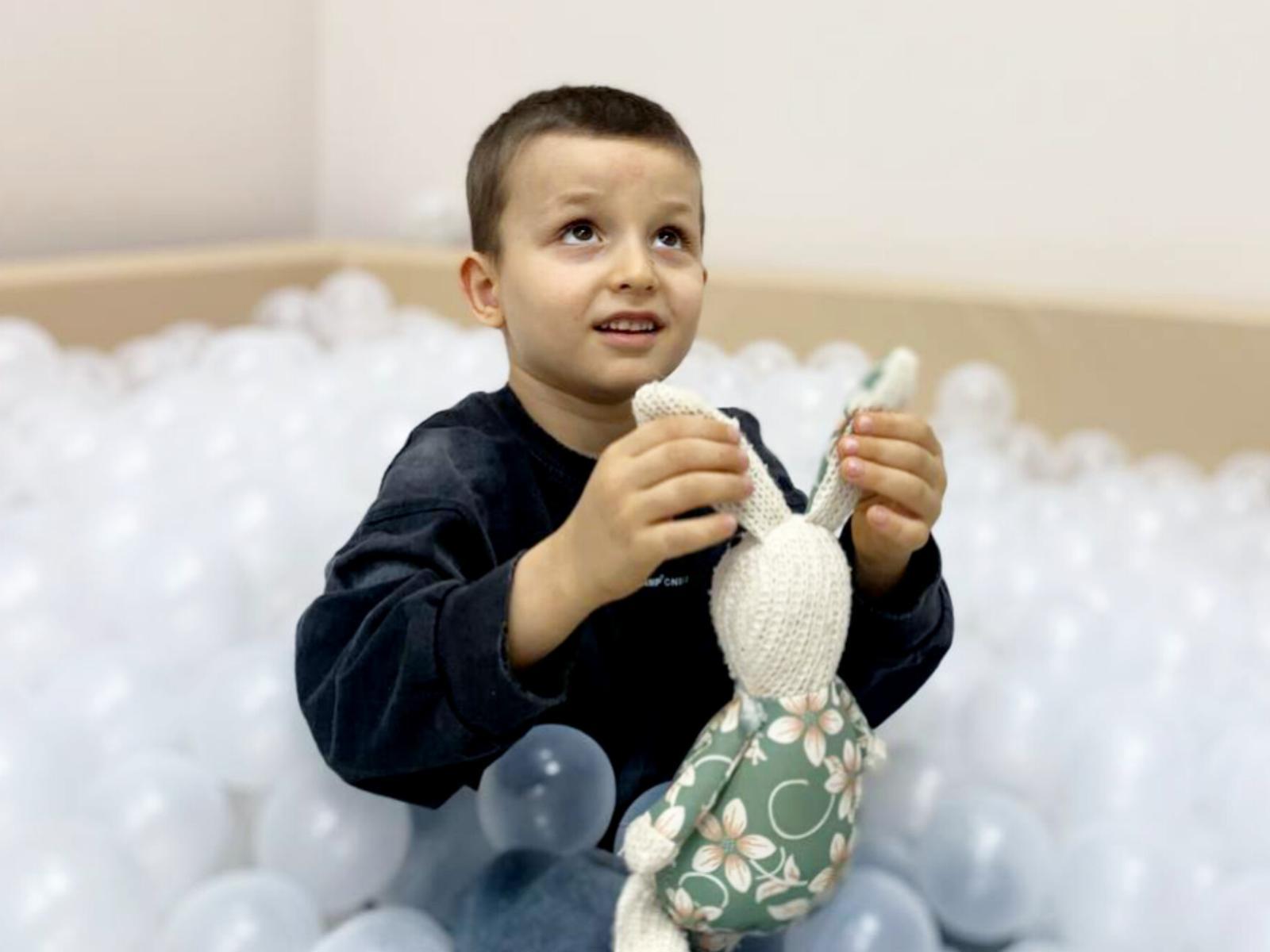 Zaid has autism! To improve his speech skills, he needs an intensive course of classes!