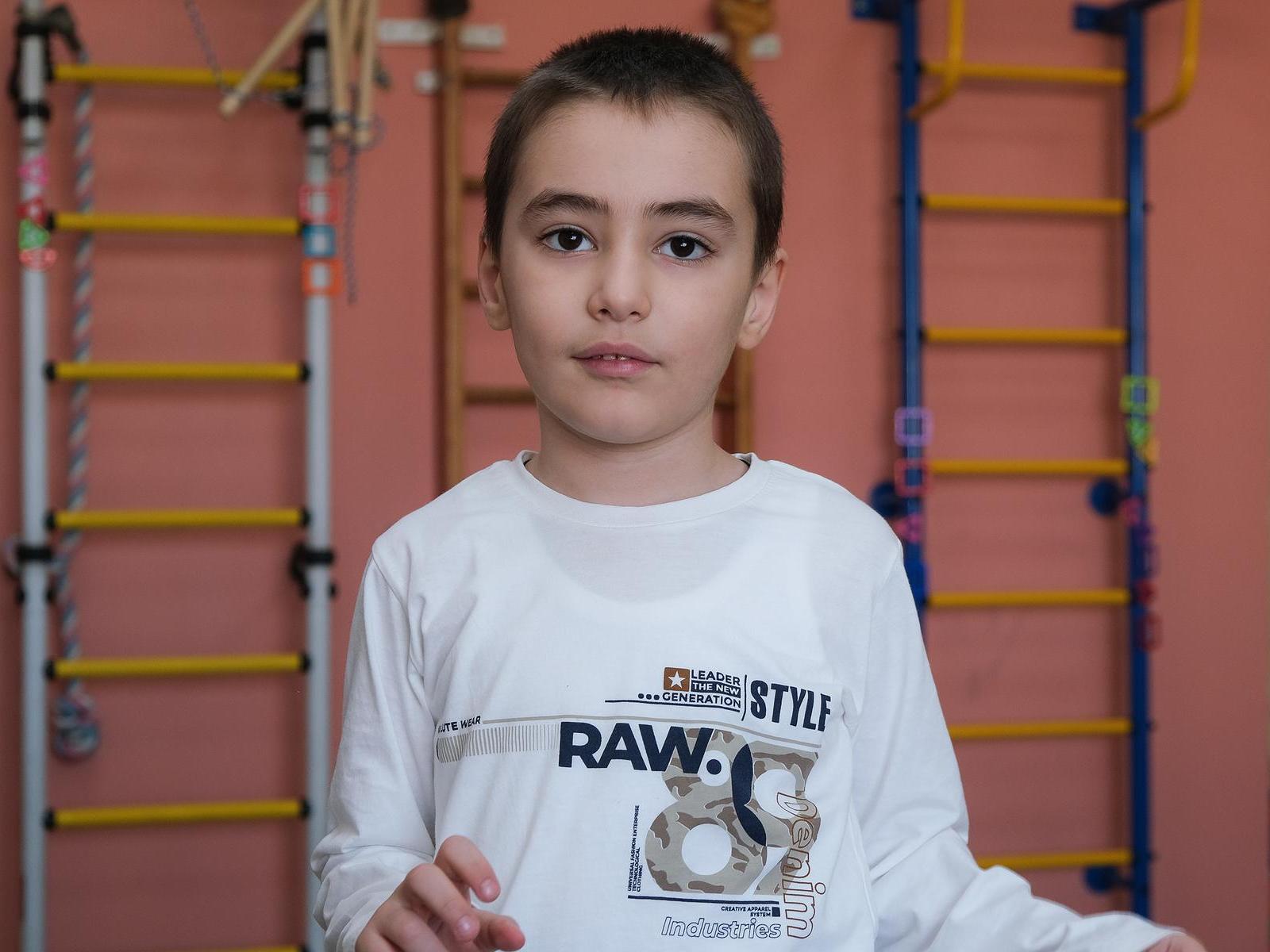 Magomed has autism! To learn new skills, he needs comprehensive rehabilitation!