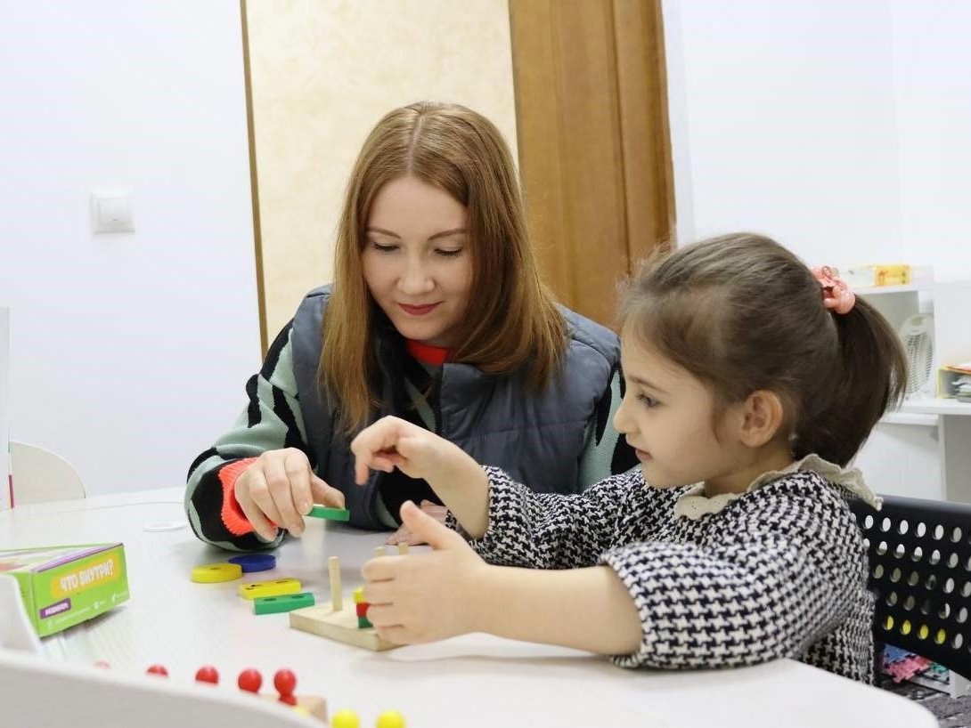 7 children from low-income families need lessons with a speech therapist-defectologist!